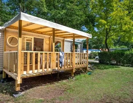 Camping Le Sainte Marie Exterior photo